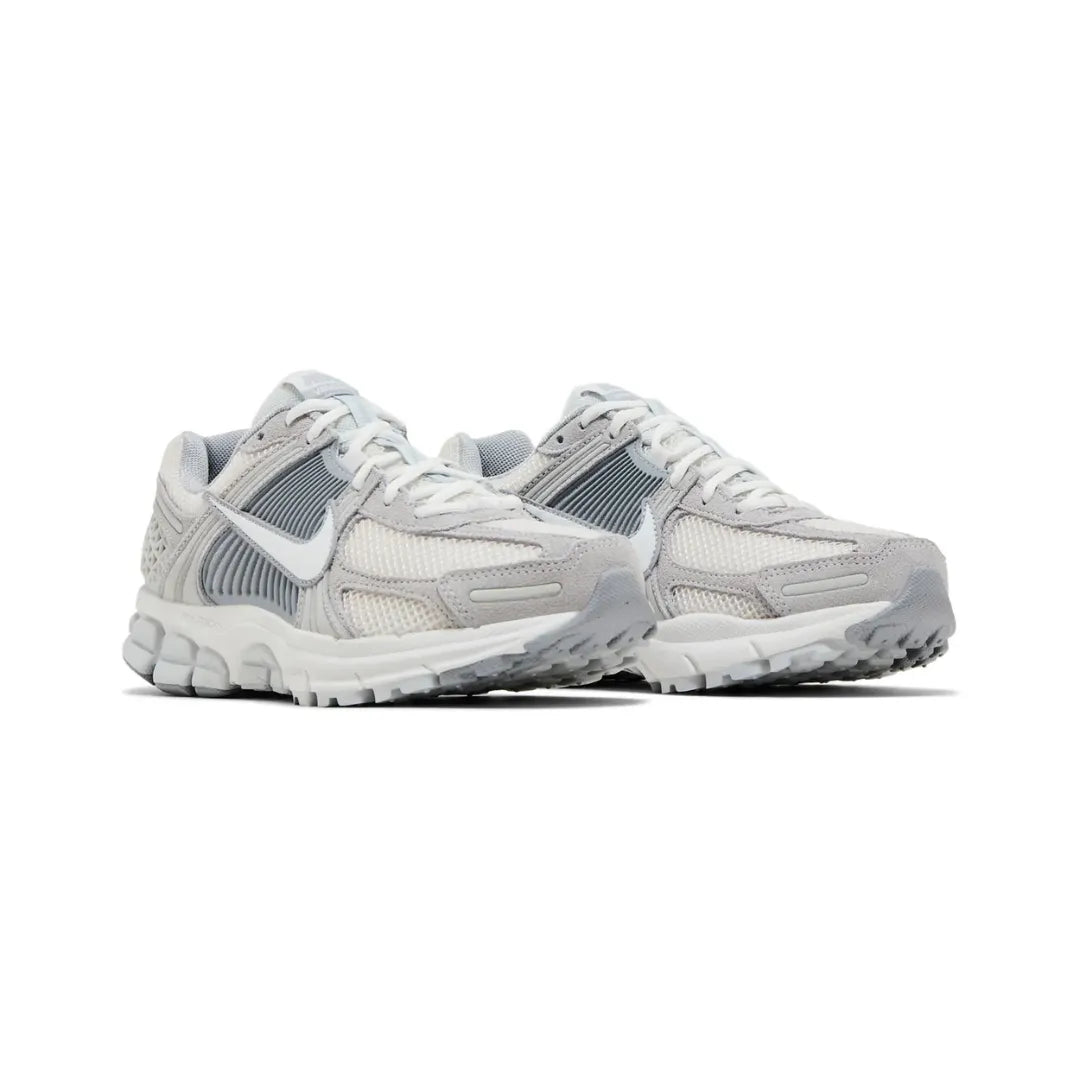 Nike-Zoom-Vomero-5-Pure-Platinum-HQ0458-001-Brick-Sneakers