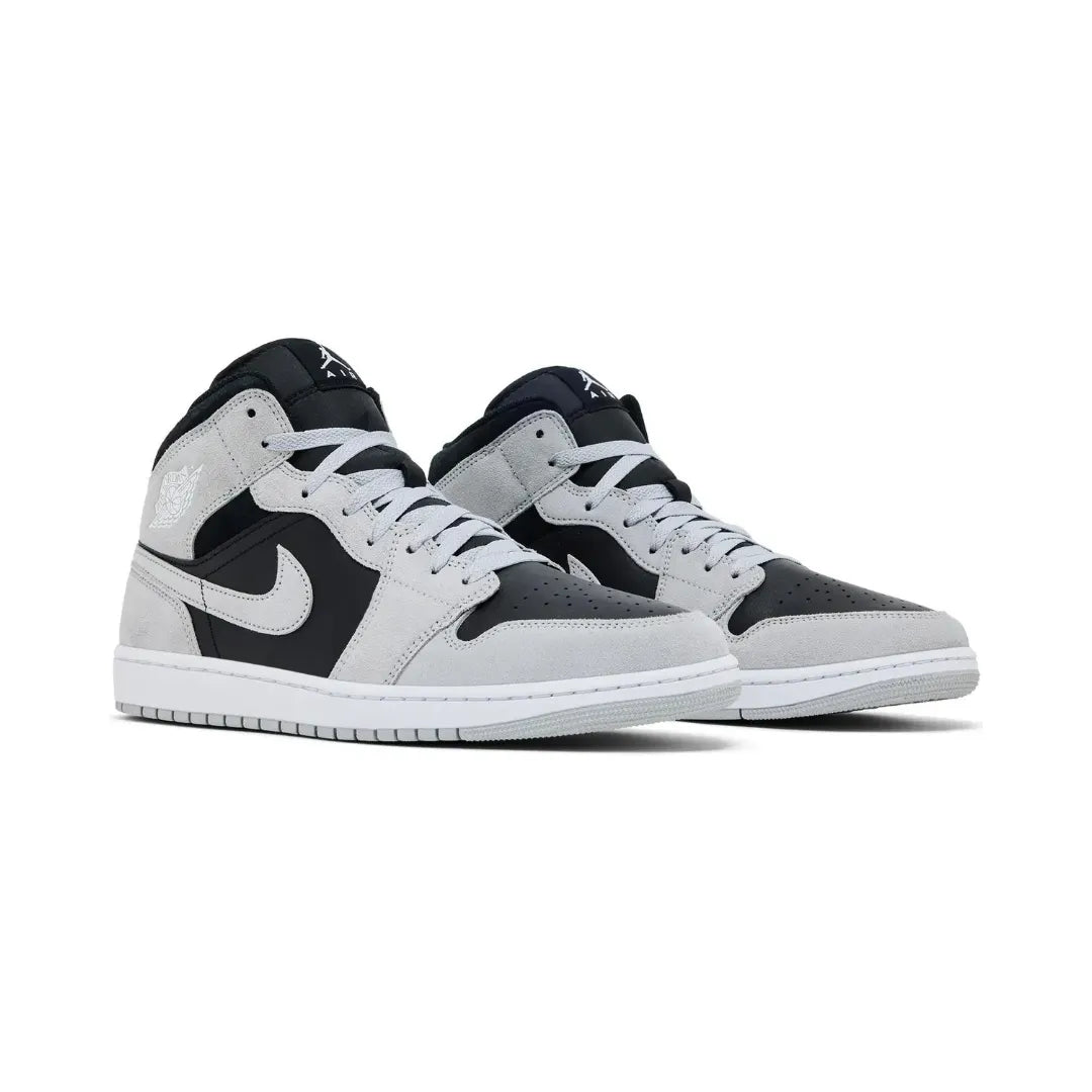 Air Jordan 1 Mid ”Light Smoke Grey Black”