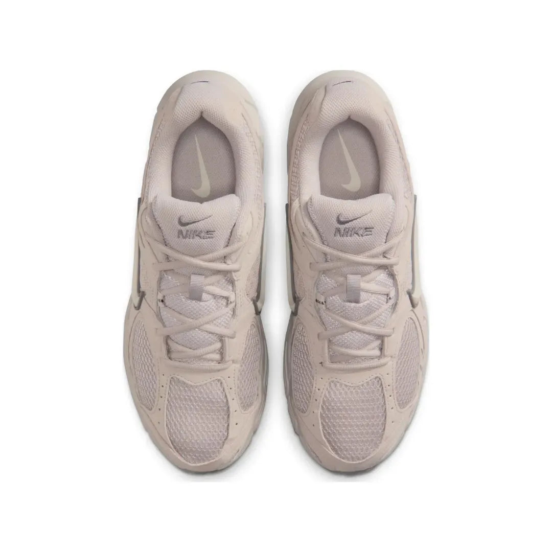 Nike V5 RNR ”Moon Particle Light Brown”