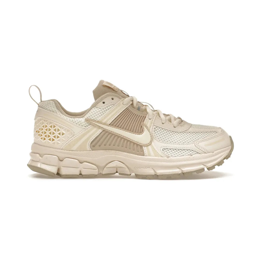 Nike Zoom Vomero 5 ”Pale Ivory Sand Drift”