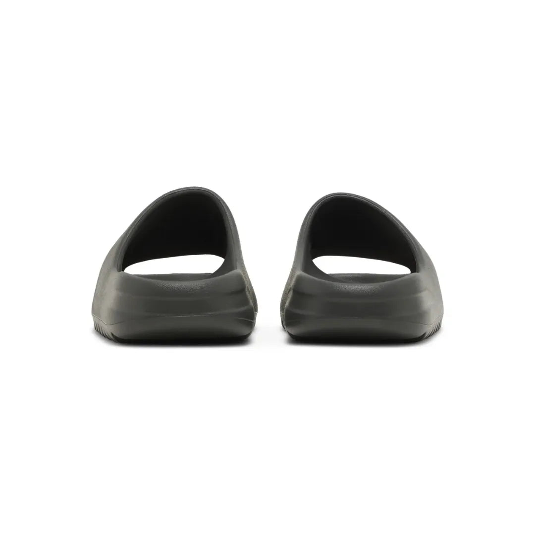 Yeezy Slide ”Dark Onyx”
